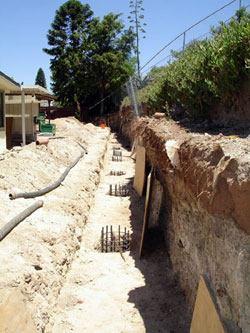 Building A Retaining Wall On A Hillside Building A Retaining Wall On A Hillside